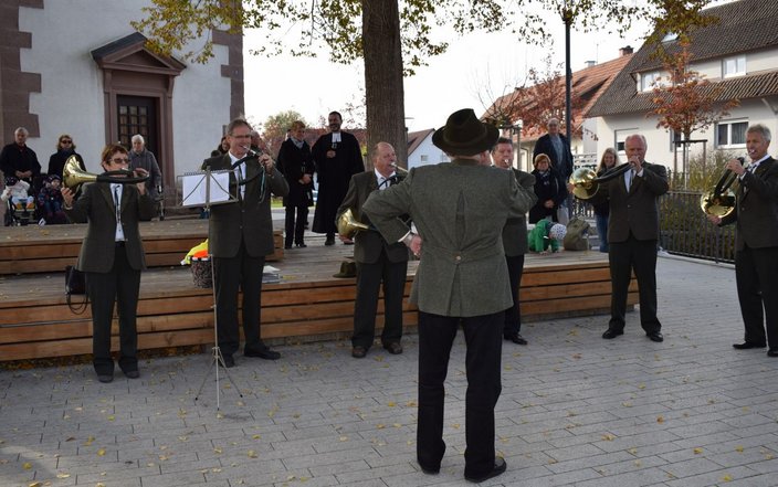 Platzkonzert Bläsergruppe EM-UBK